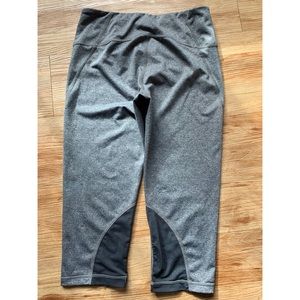 Zella Nordstrom heathered Gray crops legging Sz S